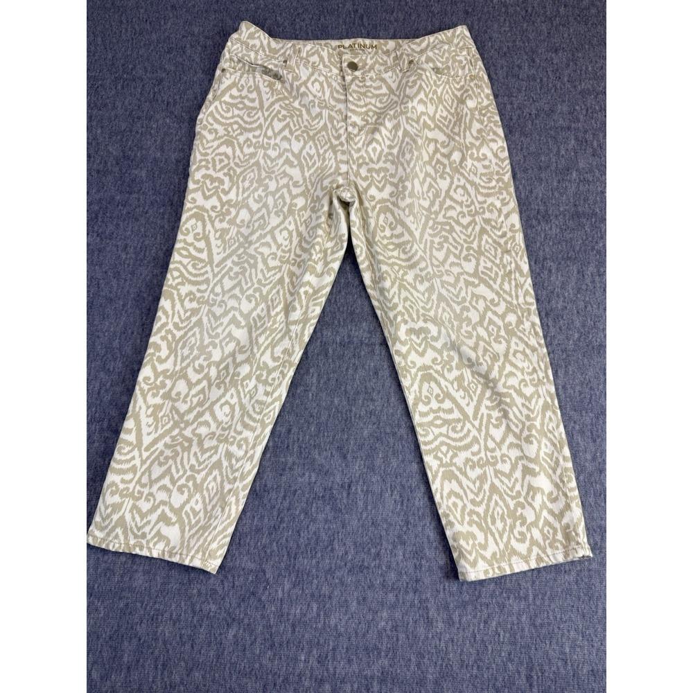 Chico's Platinum Print Abstract Pants WMS SZ 1/ 10-12 /  Crop Capri Gold White‎